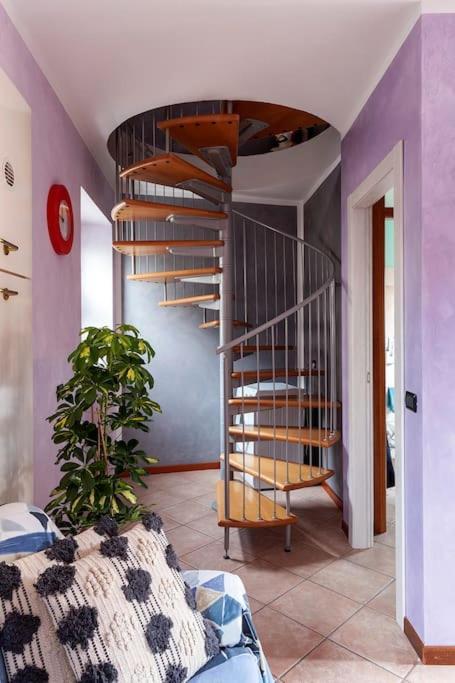 Apartamento Alex Haus Somma Lombardo Exterior foto
